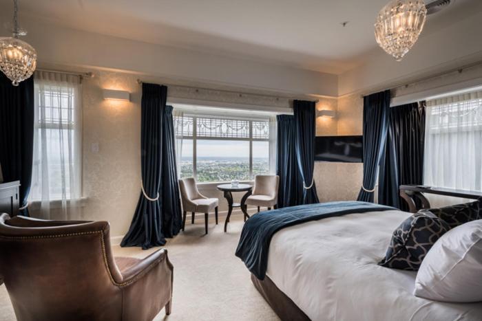 Hackthorne Gardens Luxury Accommodation Christchurch Exterior photo