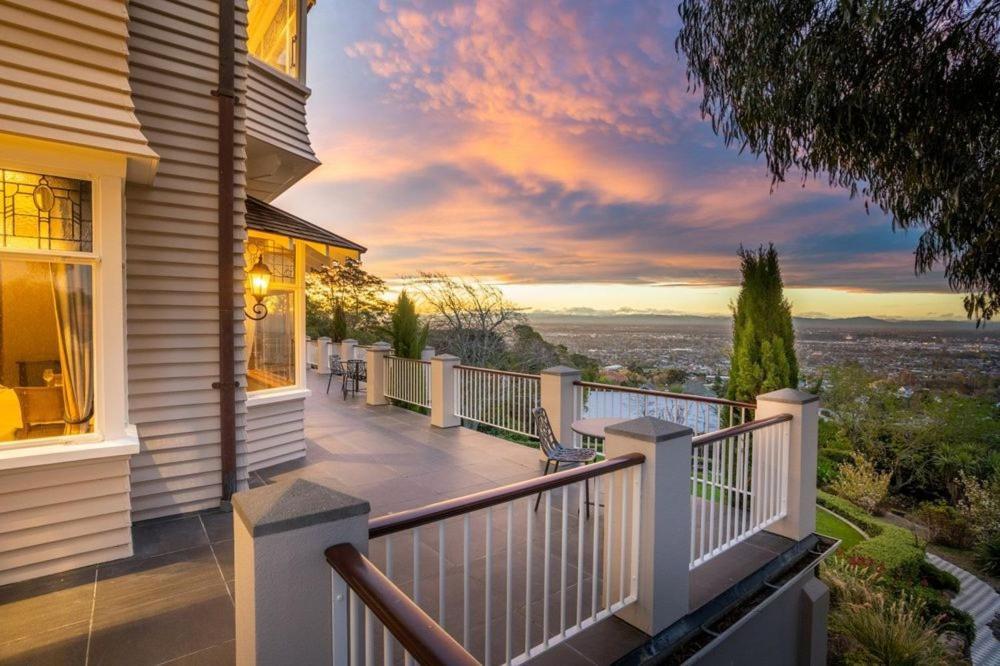 Hackthorne Gardens Luxury Accommodation Christchurch Exterior photo