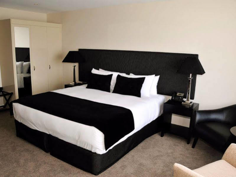 Hackthorne Gardens Luxury Accommodation Christchurch Exterior photo