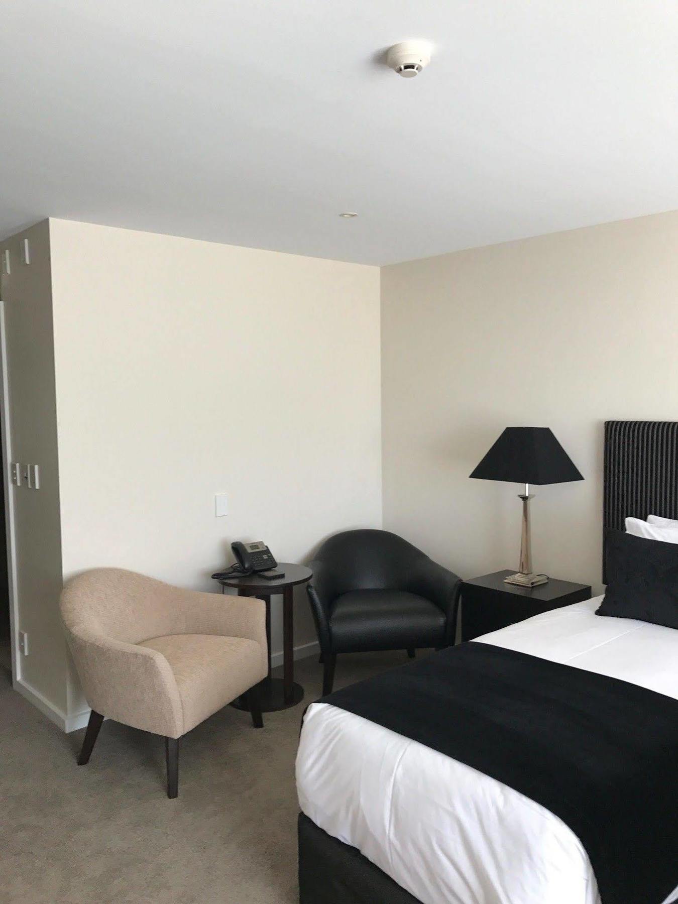 Hackthorne Gardens Luxury Accommodation Christchurch Exterior photo